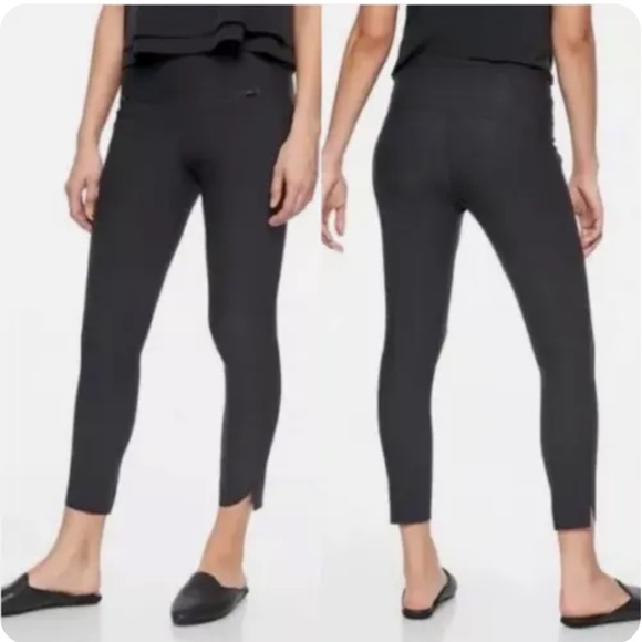 Athleta Pants - Athleta Black Stellar Crop Pants Size XXS 210237 Leggings Zipper Pockets